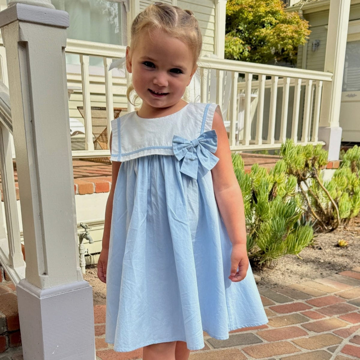 Mi Regalia Dresses Juliet Blue Bib & Bow Dress Elegant Blue Juliet Kids Dress with White Bib & Bow – MI REGALIA