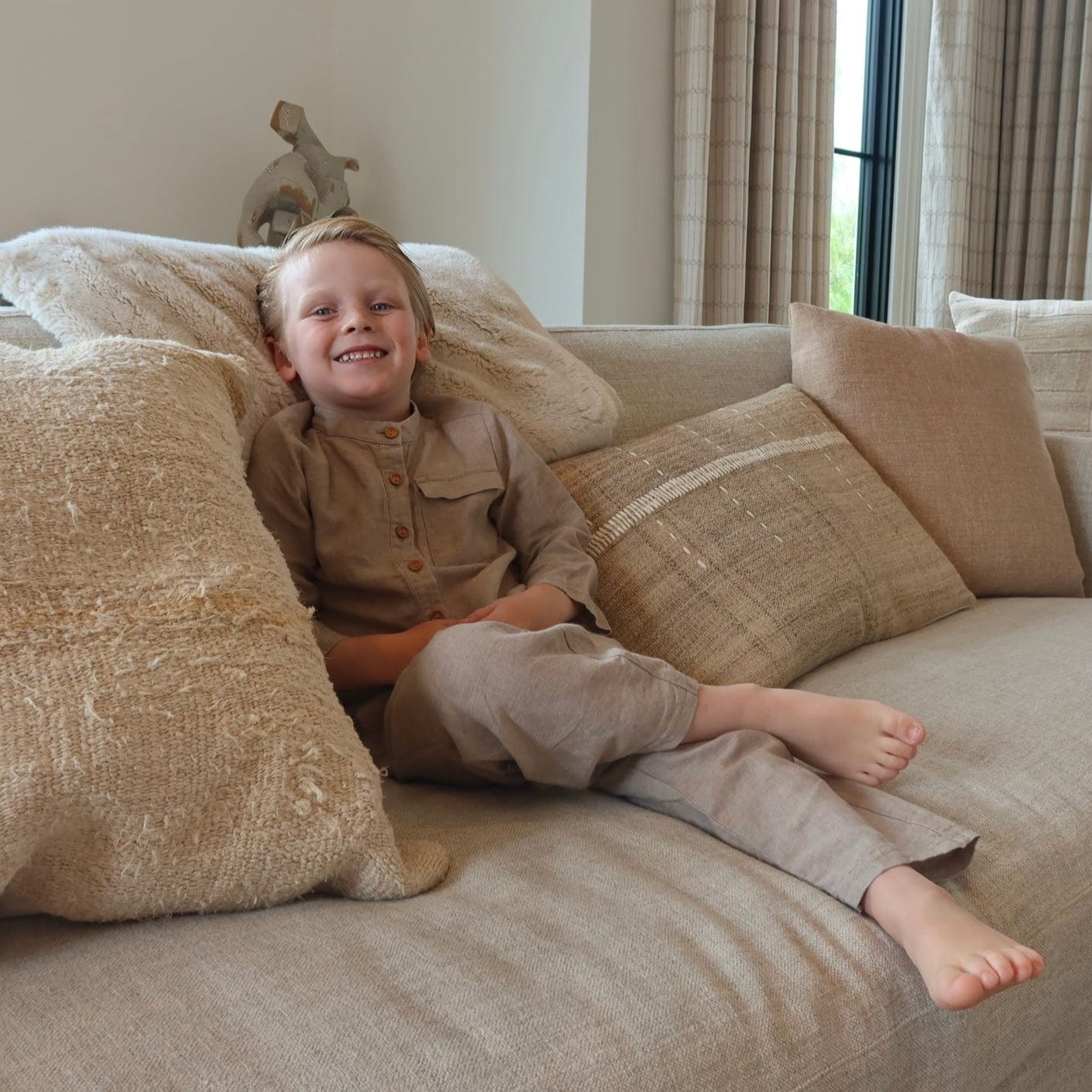 Mi Regalia Pajamas Dylan Stone Ultra-Soft Linen Pajama Set Dylan Stone Ultra-Soft Linen Pajama Set