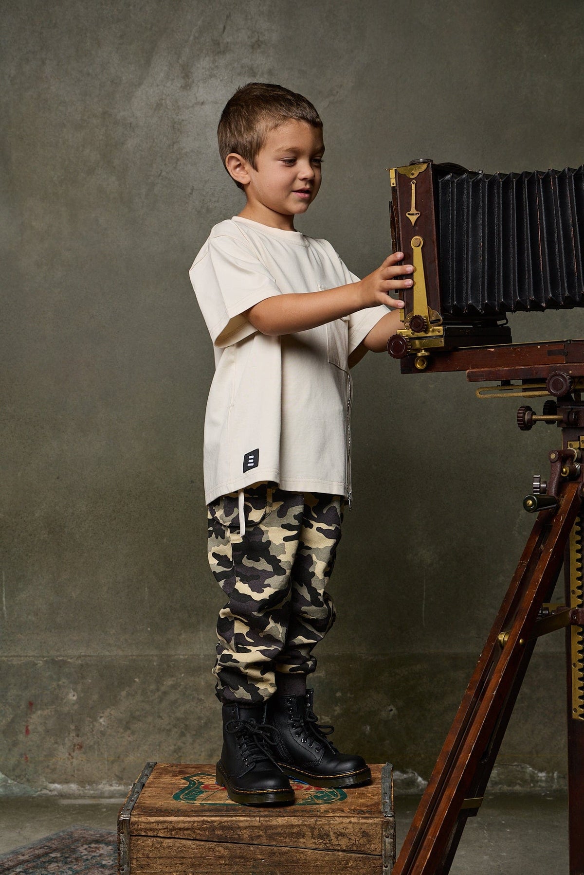 Mi Regalia Pants Gael Camouflage Cargo Pants Gael Kids Pants Camouflage Print - Bold &amp; Trendy | MI REGALIA