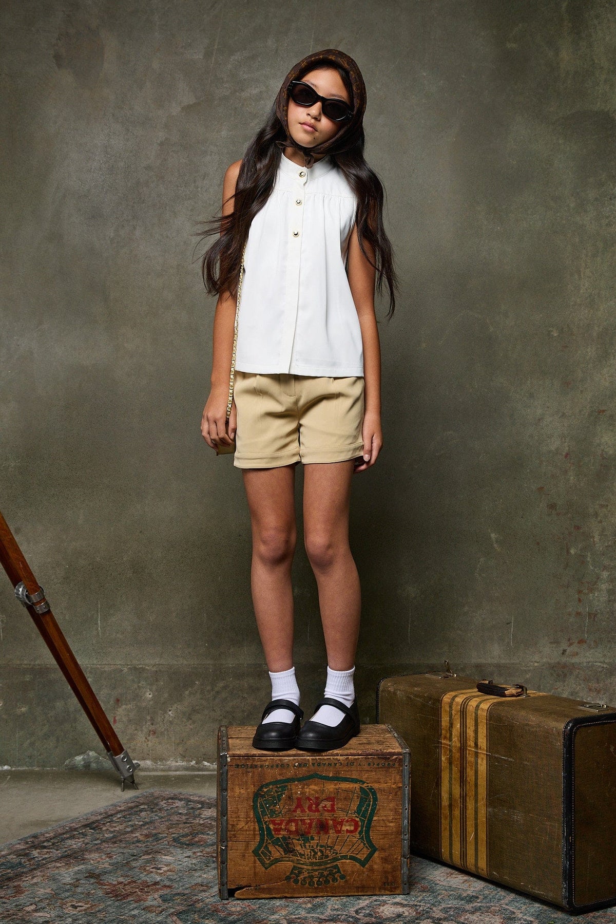Mi Regalia Shorts High-Rise Tailored Shorts – Luxury Kids Cotton Twill Shorts with Cuffed Hems &amp; Structured Waistband High-Rise Tailored Shorts | Luxury Kids Cotton Twill