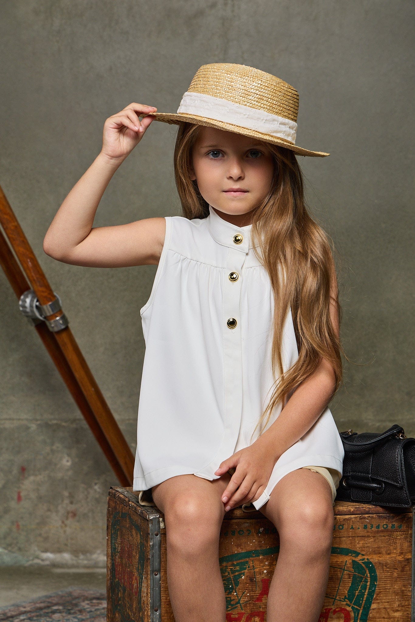 MI REGALIA Tops Sleeveless Mandarin Collar Top – Luxury Kids Cotton Poplin Blouse with Gold-Tone Buttons (Sizes 5Y–10Y) Sleeveless Mandarin Collar Top | Luxury Kids Blouse