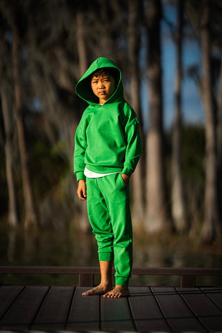 avery sweatsuit forest  for unisex